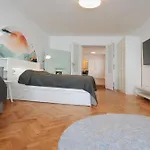 Apartment 3 Min To Everything-stylish-modern-old Fortress