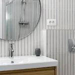3 Min To Everything-stylish-modern-old Fortress Apartment Brașov