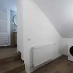 Apartment 3 Min To Everything-stylish-modern-old Fortress *