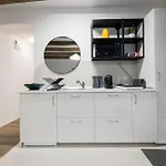 3 Min To Everything-stylish-modern-old Fortress Apartment Brașov