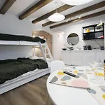 Apartment 3 Min To Everything-stylish-modern-old Fortress Brasov