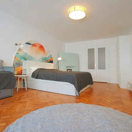 3 Min To Everything-stylish-modern-old Fortress *