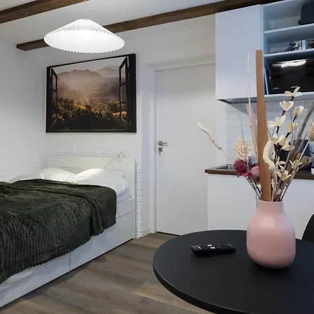 3 Min To Everything-stylish-modern-old Fortress *