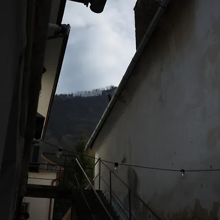 3 Min To Everything-stylish-modern-old Fortress * Braşov