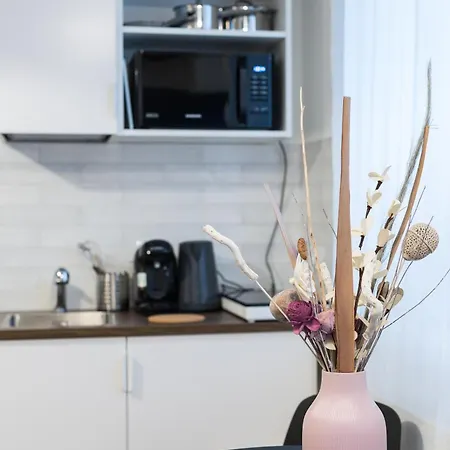 3 Min To Everything-stylish-modern-old Fortress *