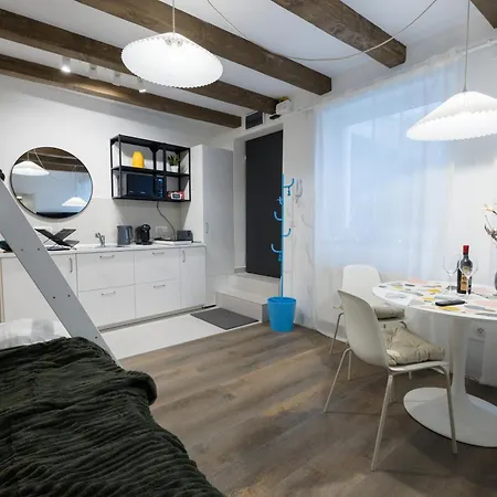 3 Min To Everything-stylish-modern-old Fortress