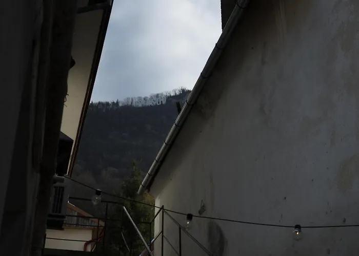 3 Min To Everything-stylish-modern-old Fortress * Brasov