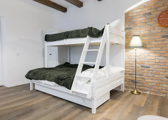 3 Min To Everything-stylish-modern-old Fortress