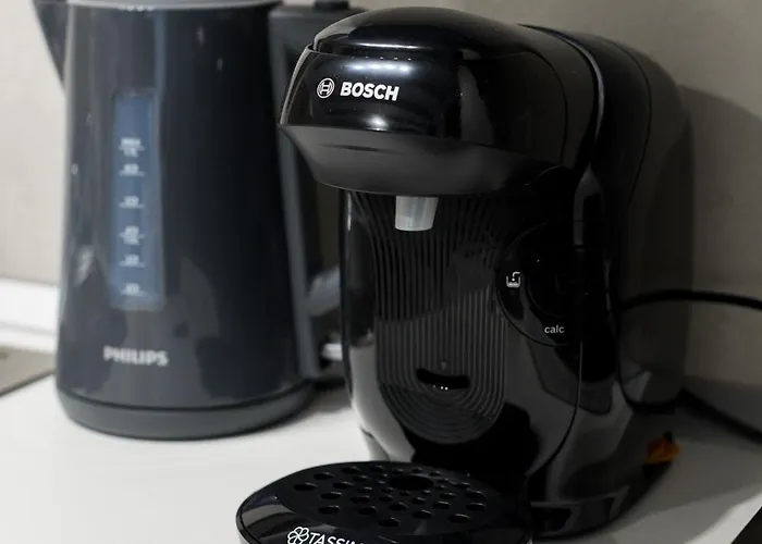 3 Min To Everything-stylish-modern-old Fortress Apartment